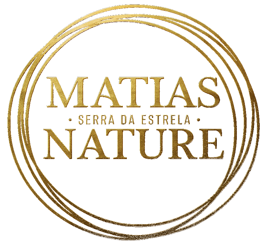 Logótipo oficial da Matias Nature, alojamentos de turismo rural e natureza na Serra da Estrela